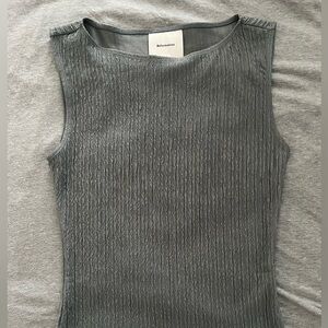 Reformation Top size XS